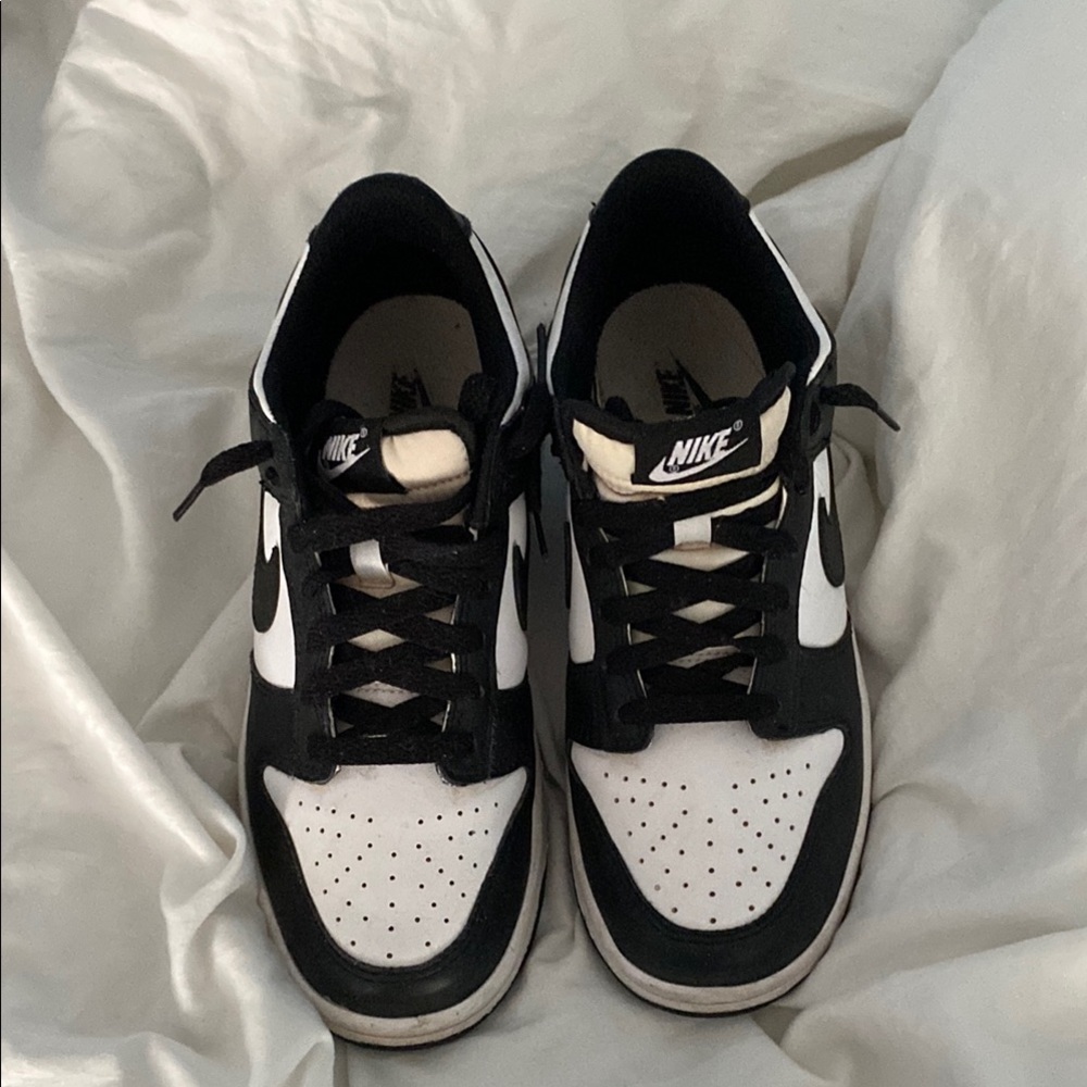 Nike Kids Black and White Sneakers